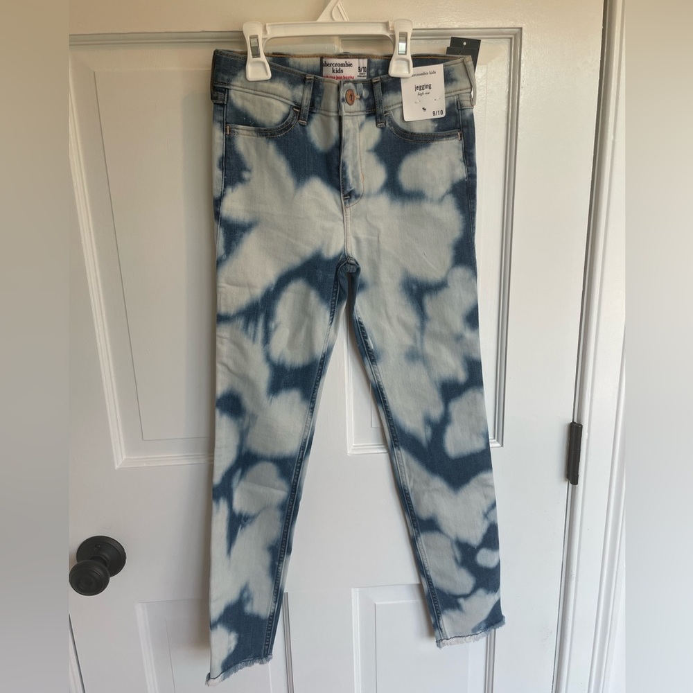 Abercrombie kids jeggings NWT size 9/10